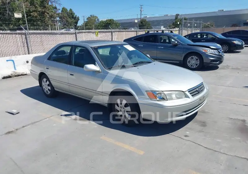 2000 Toyota CAMRY photo