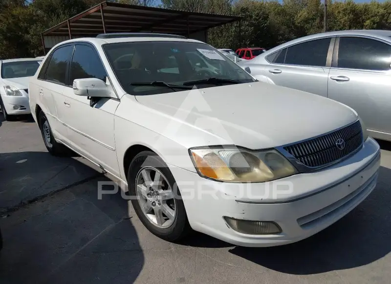 2000 Toyota AVALON фото