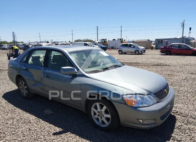 2000 Toyota AVALON фото