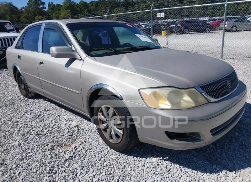 2000 Toyota AVALON фото