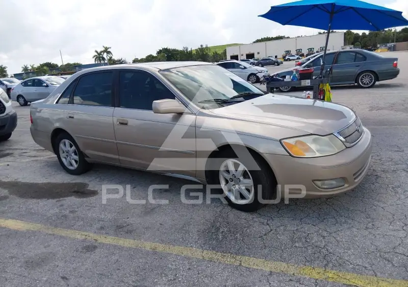 2000 Toyota AVALON фото