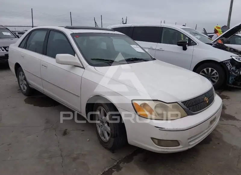 2000 Toyota AVALON фото