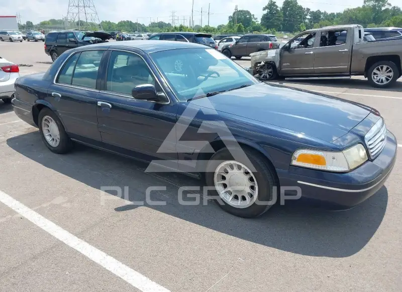 2000 Ford CROWN фото