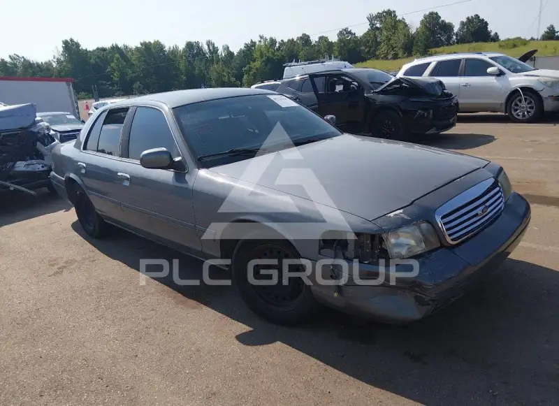 2000 Ford CROWN фото