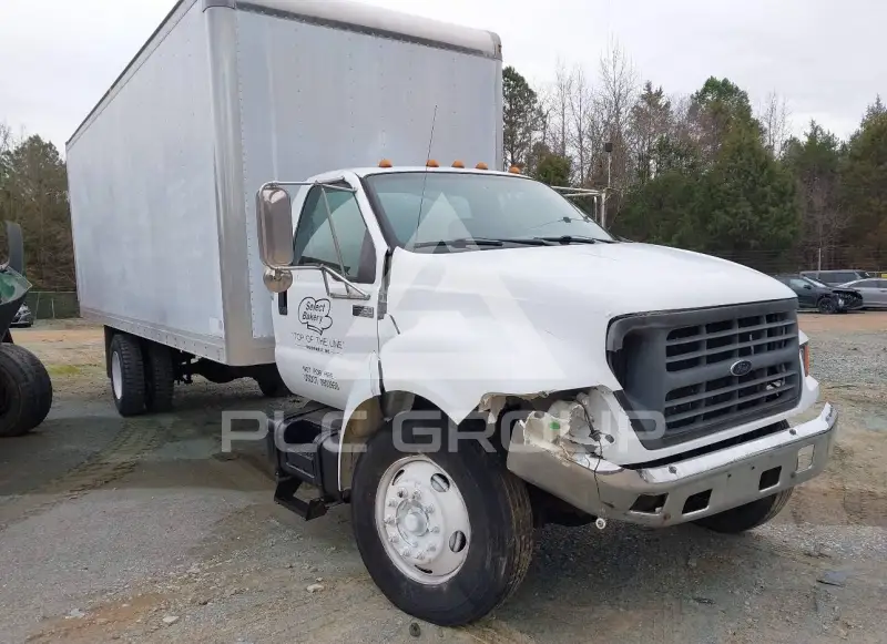 2000 Ford F-650 фото