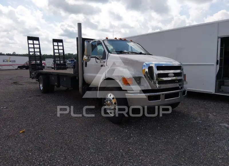 2000 Ford F-650 фото