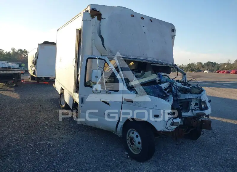2000 Ford E-450 фото