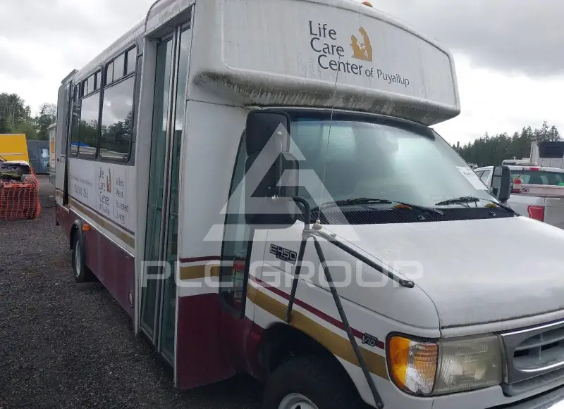 2000 Ford E-450 фото