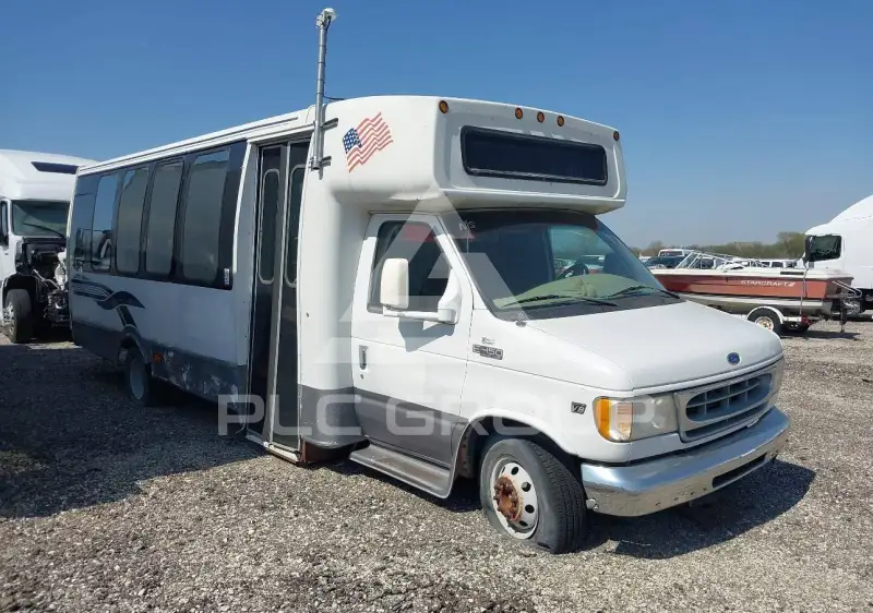 2000 Ford E-450 фото