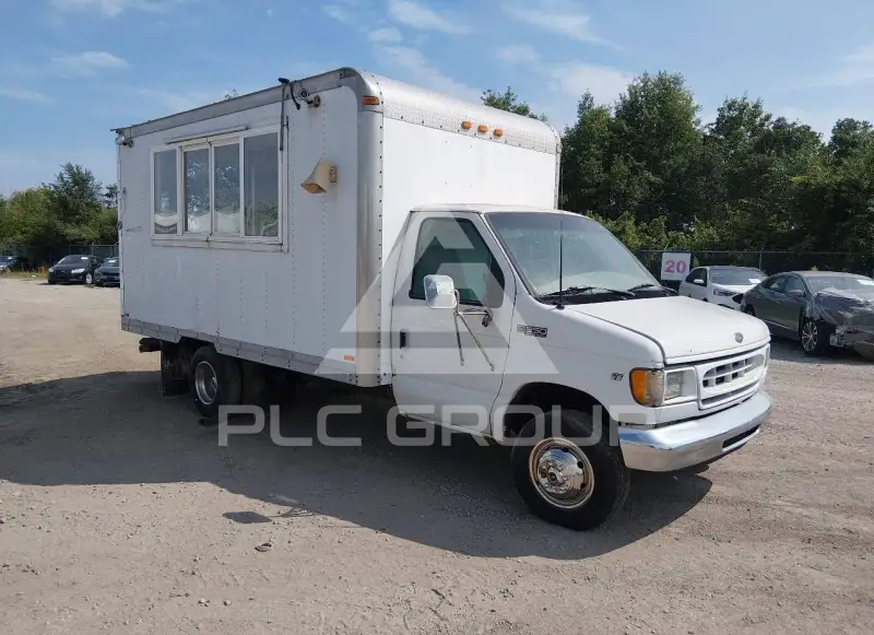 2000 Ford E-350 фото