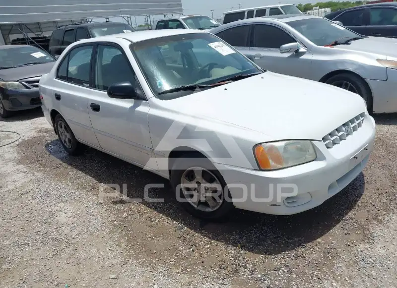 2000 Hyundai Accent фото
