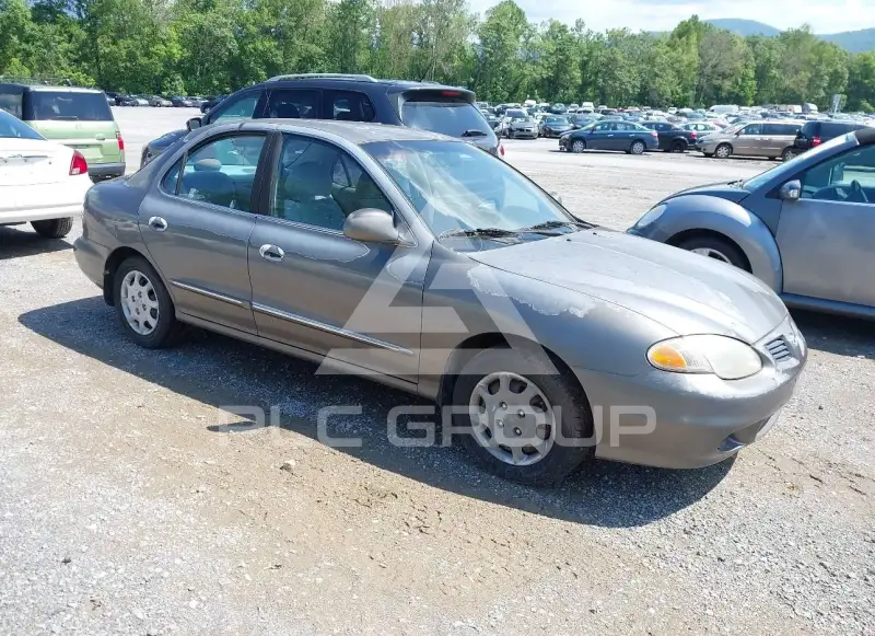 2000 Hyundai Elantra фото