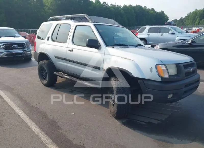 2001 Nissan XTERRA photo