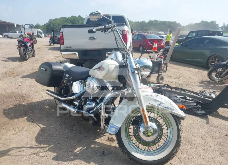 2001 Harley-Davidson FLSTC фото