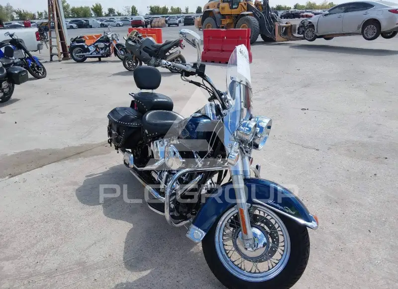 2001 Harley-Davidson FLSTC фото