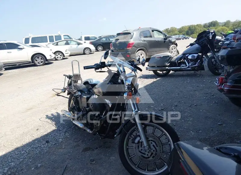 2001 Harley-Davidson FXDL photo