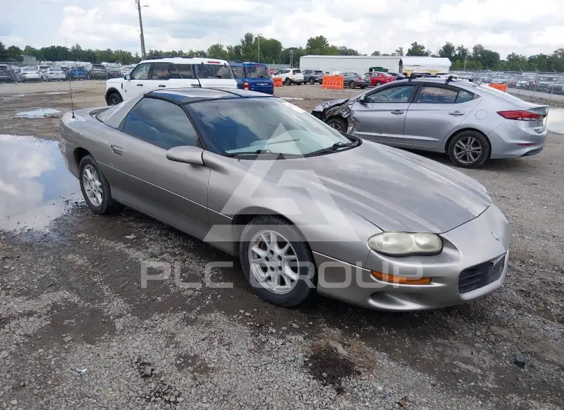 2001 Chevrolet Camaro photo
