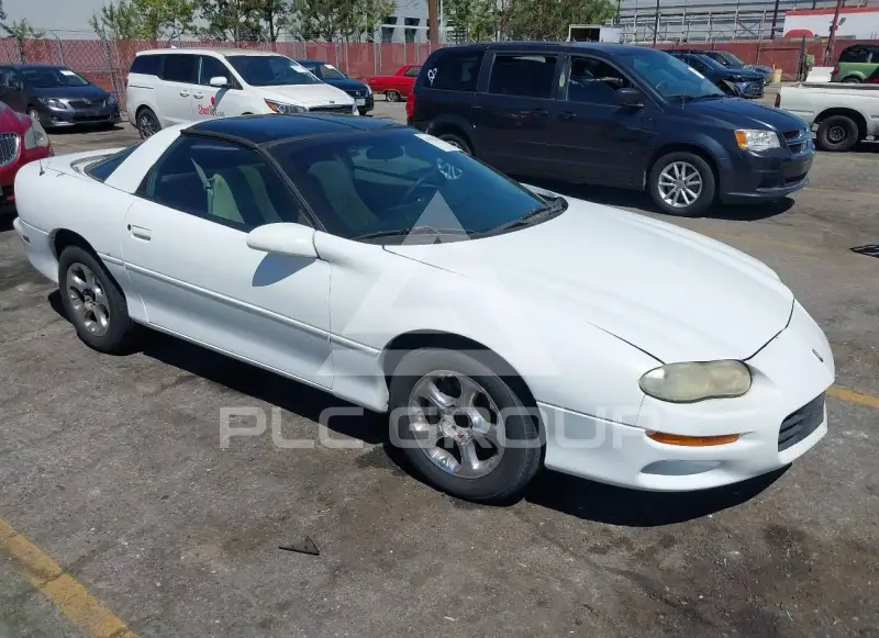 2001 Chevrolet Camaro photo