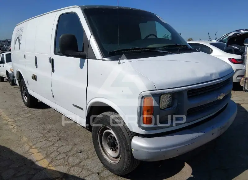 2001 Chevrolet Express фото