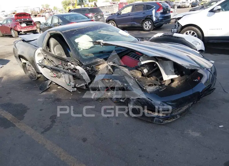 2001 Chevrolet Corvette photo