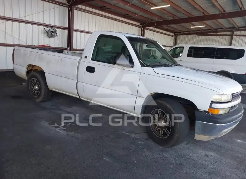 2001 Chevrolet Silverado photo