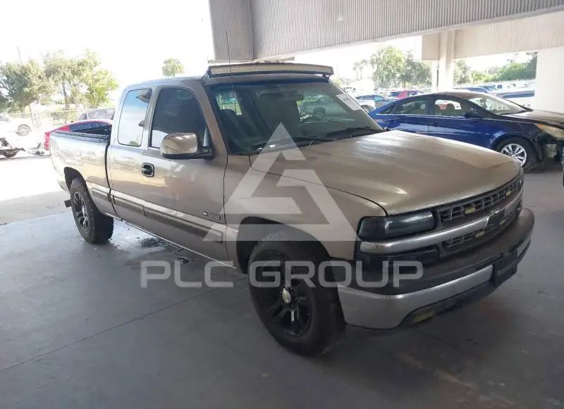 2001 Chevrolet Silverado photo