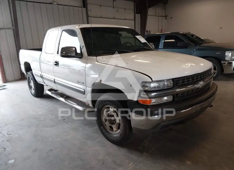 2001 Chevrolet Silverado photo