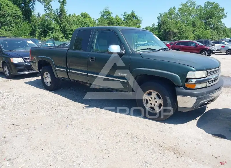 2001 Chevrolet Silverado photo