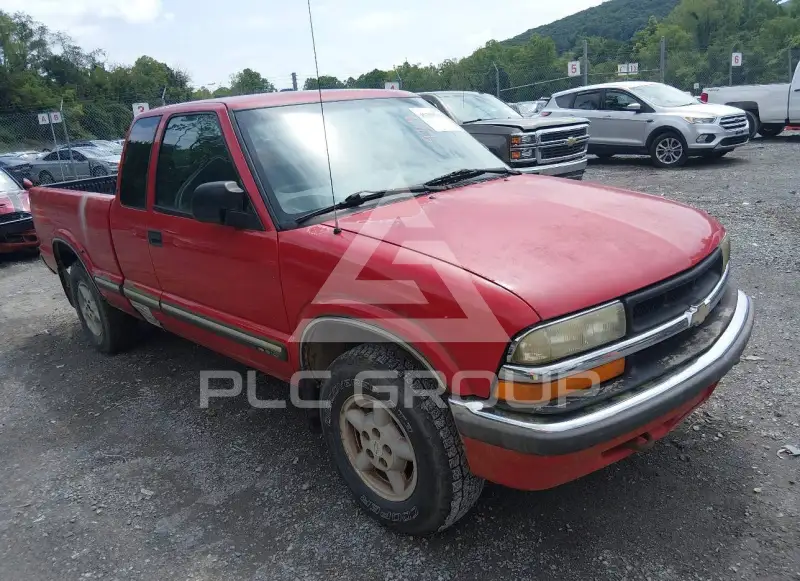 2001 Chevrolet S10 фото