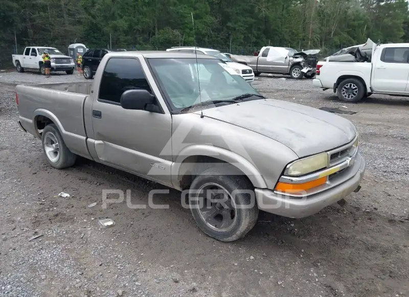 2001 Chevrolet S10 photo