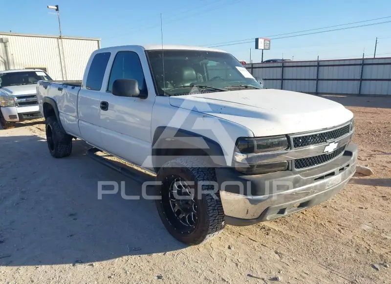 2001 Chevrolet Silverado photo