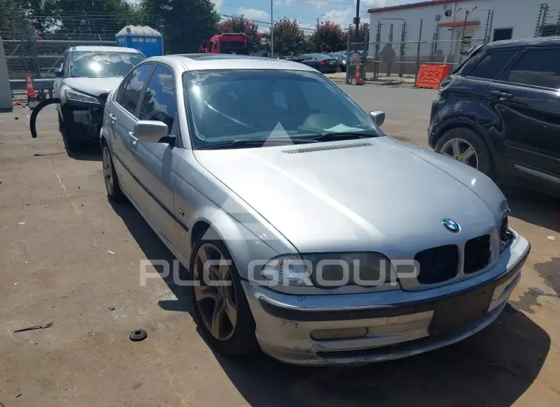 2001 BMW 330 photo