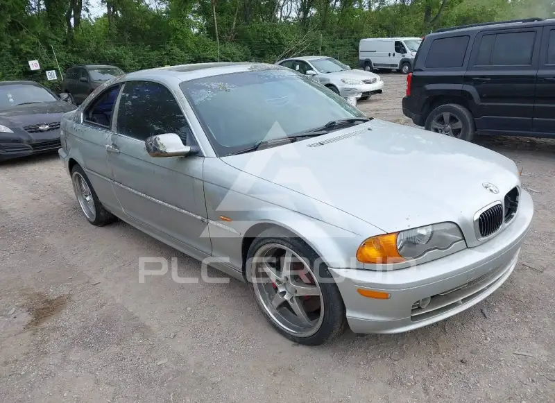 2001 BMW 330 photo