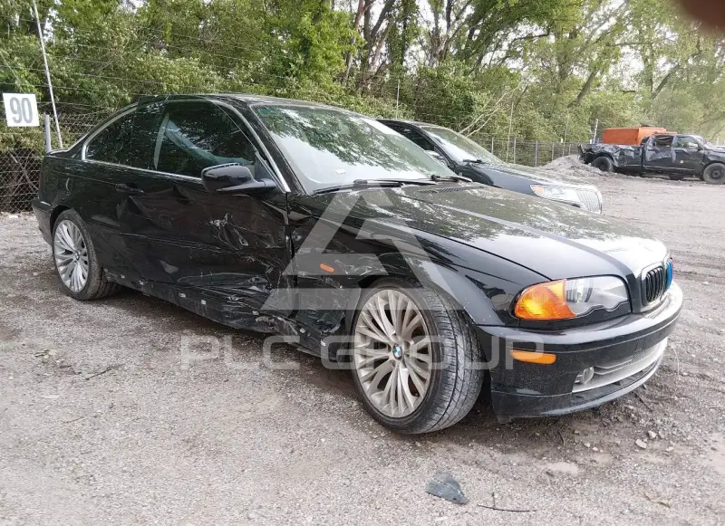 2001 BMW 330 photo
