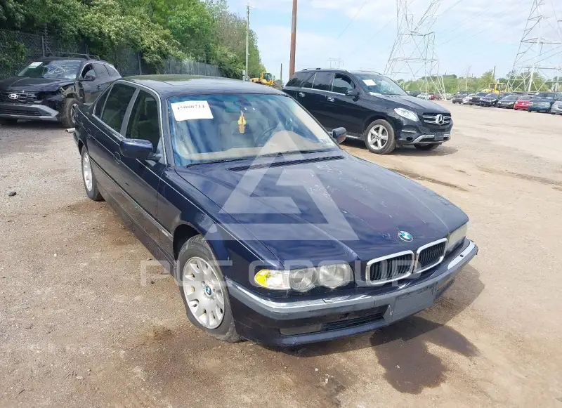 2001 BMW 740 photo