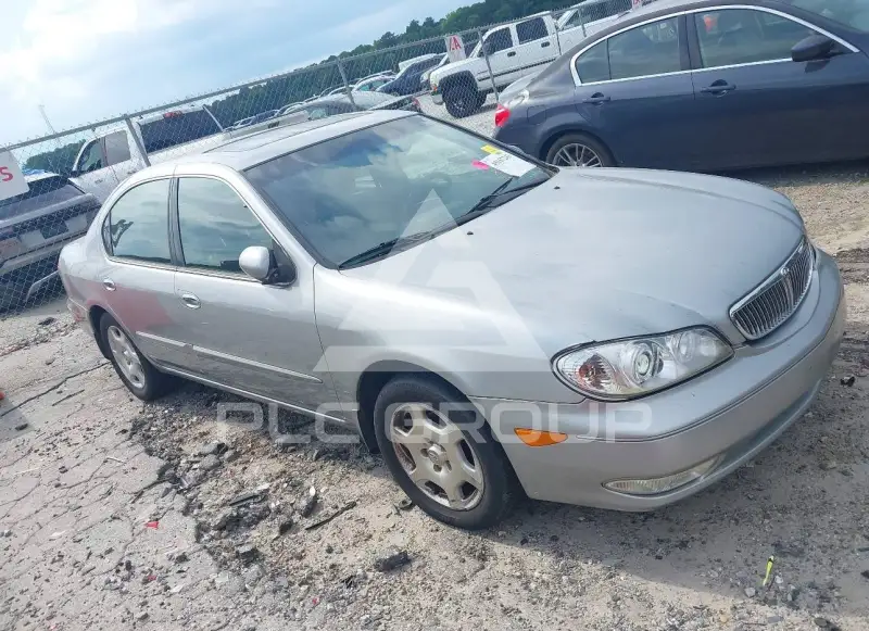 2001 Infinity I30 photo