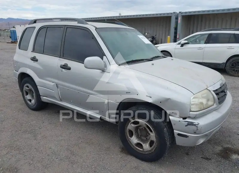 2001 Suzuki Grand Vitara photo