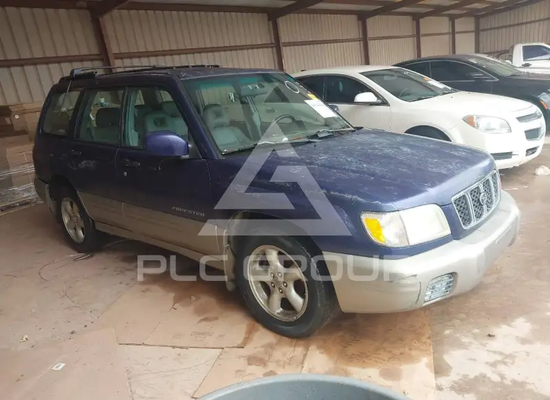 2001 Subaru Forester photo