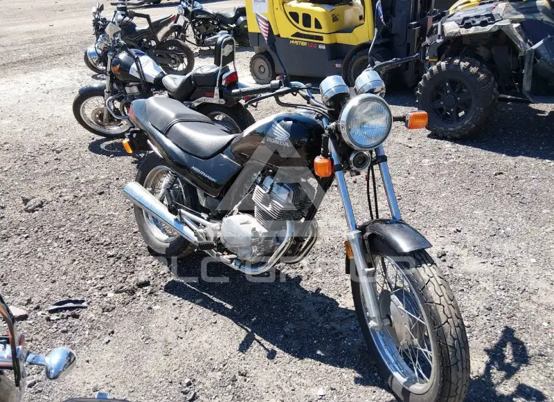 2001 Honda CB250 photo