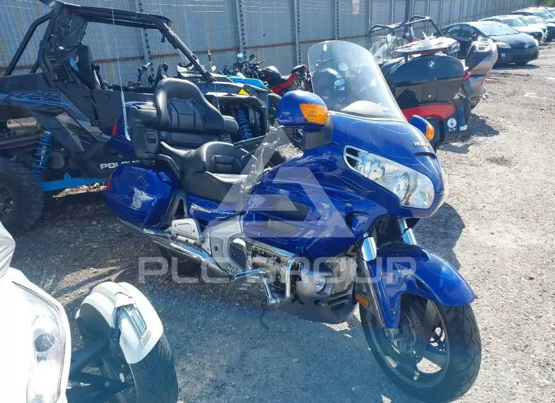 2001 Honda GL1800 photo