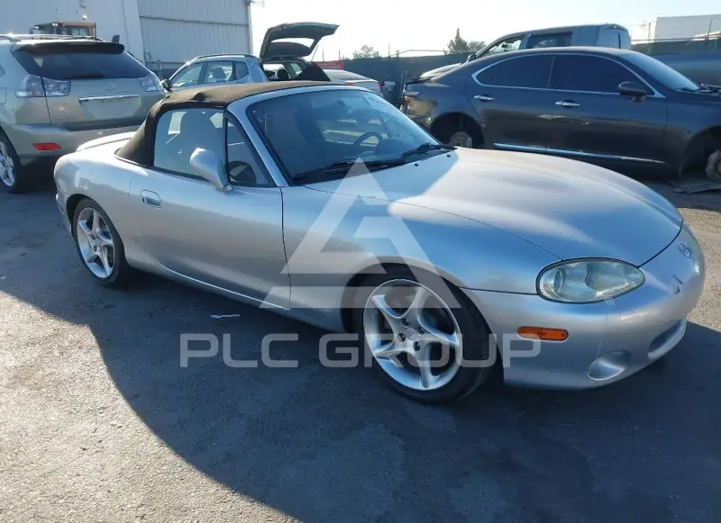 2001 Mazda MX-5 photo