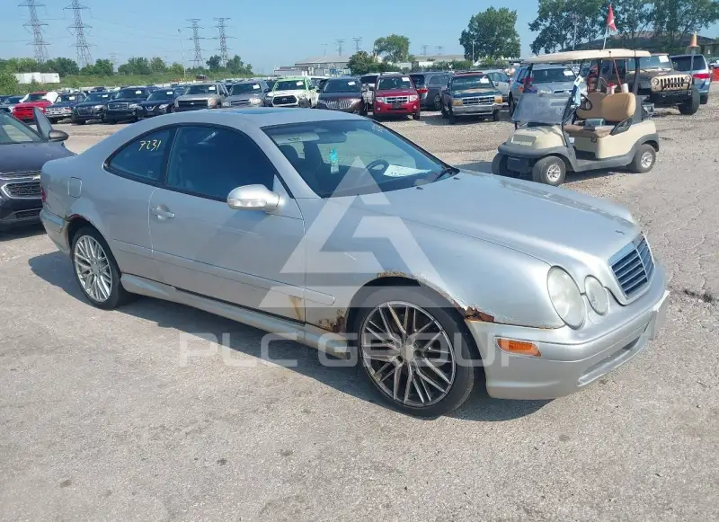 2001 Mercedes Benz CLK 550 фото