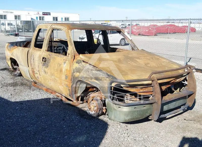 2001 GMC Sierra photo
