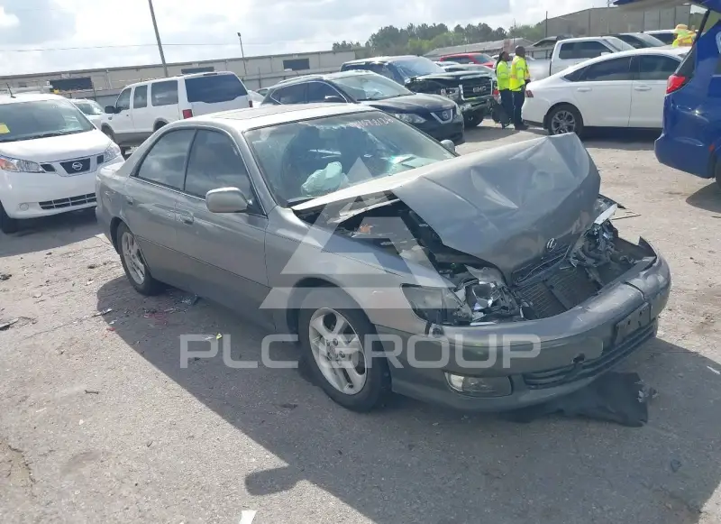 2001 Lexus ES300 фото