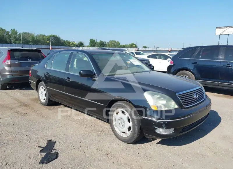 2001 Lexus LS430 photo