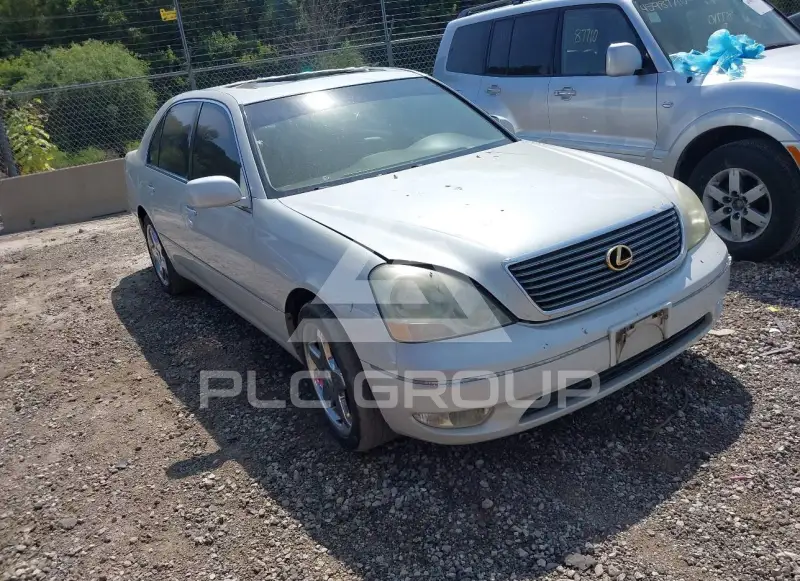2001 Lexus LS430 photo