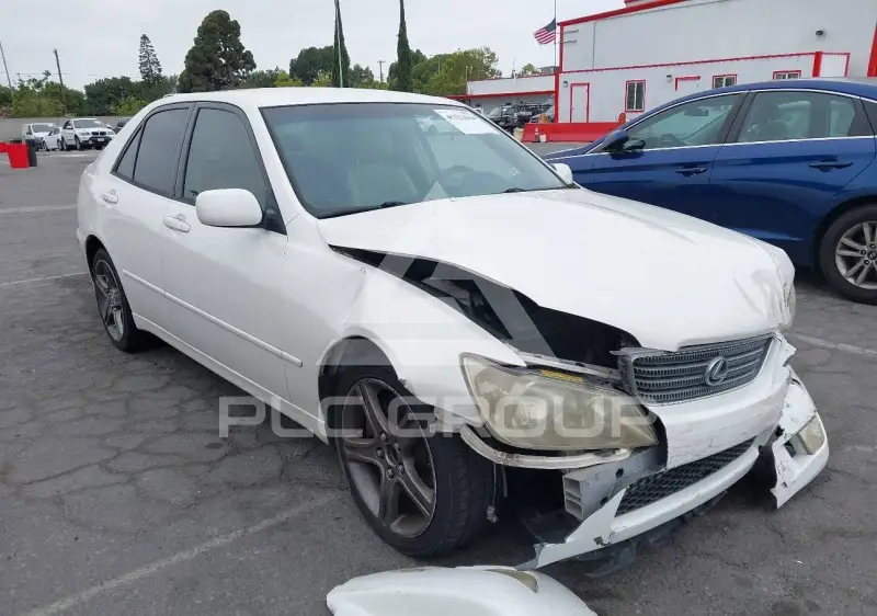2001 Lexus IS300 фото