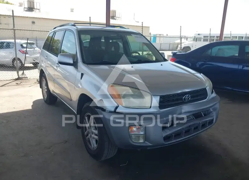 2001 Toyota RAV4 photo