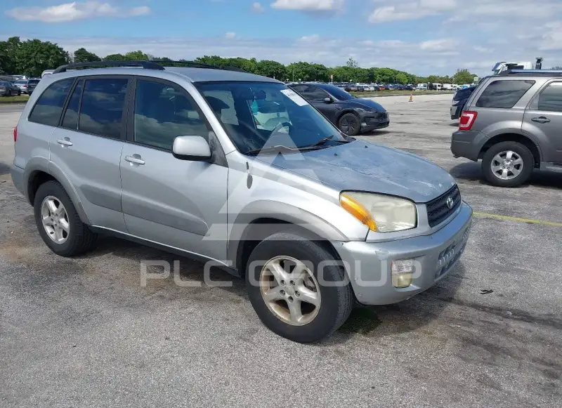2001 Toyota RAV4 photo