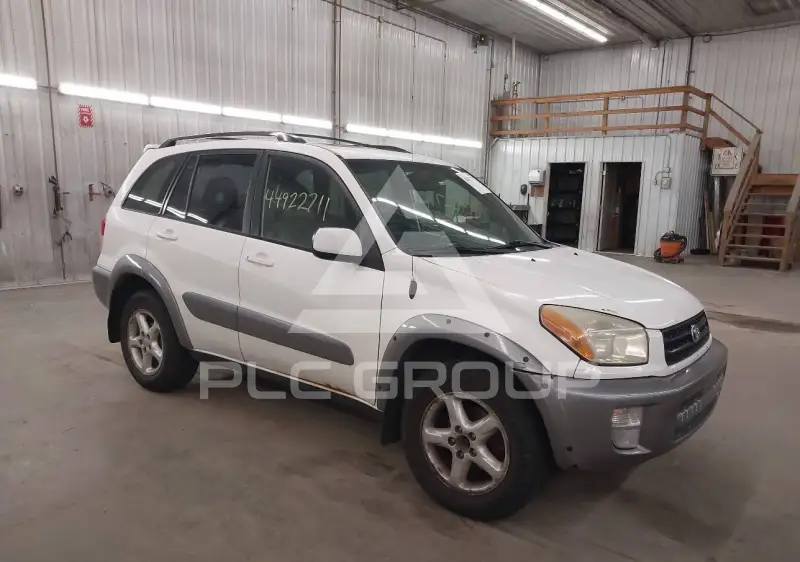 2001 Toyota RAV4 photo